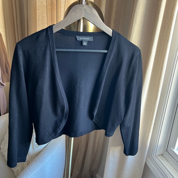 Ann Taylor Sweaters - Ann Taylor Ribbed Crop Cardigan | Medium